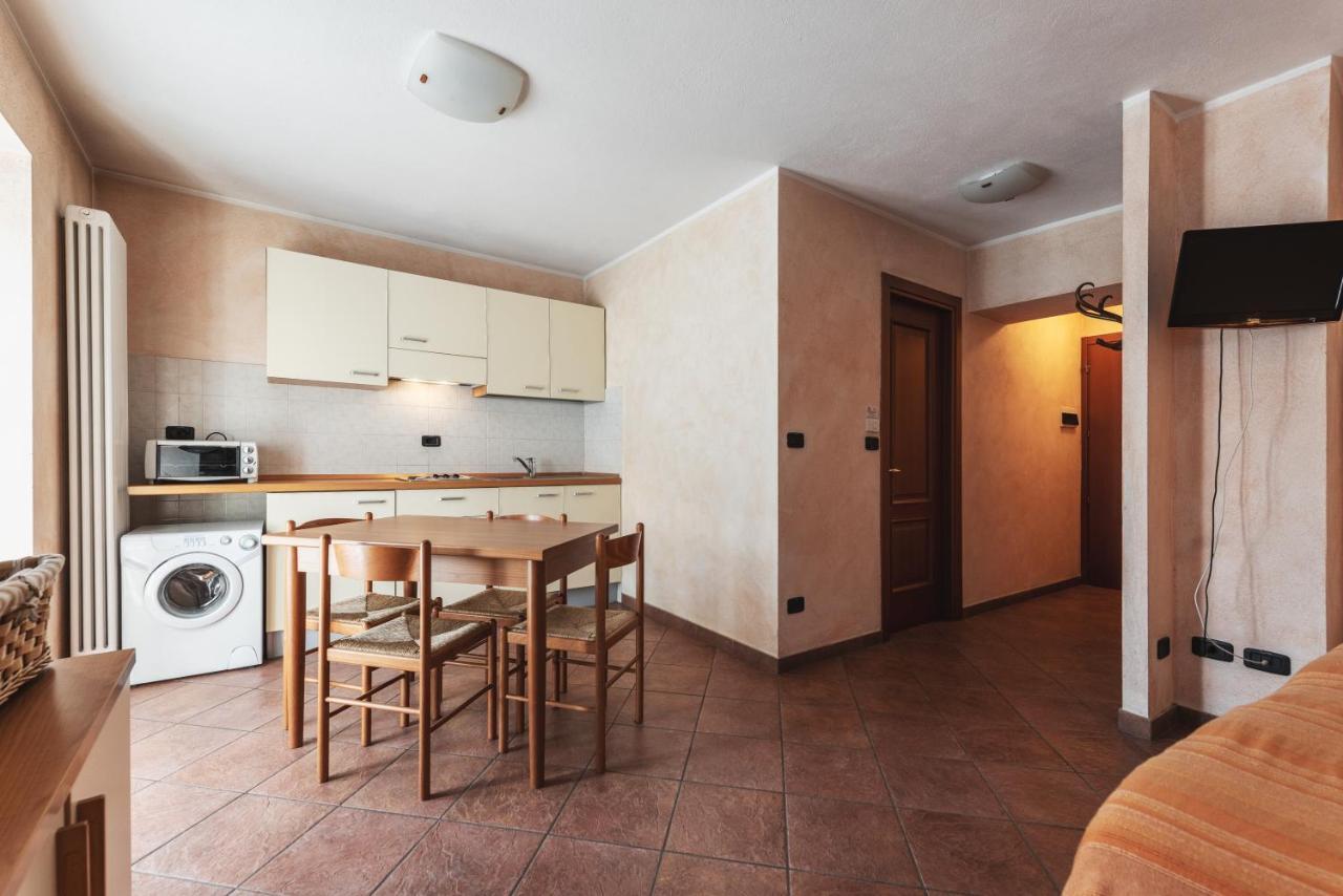 Residence La Tana Del Ghiro Bardonecchia Ngoại thất bức ảnh